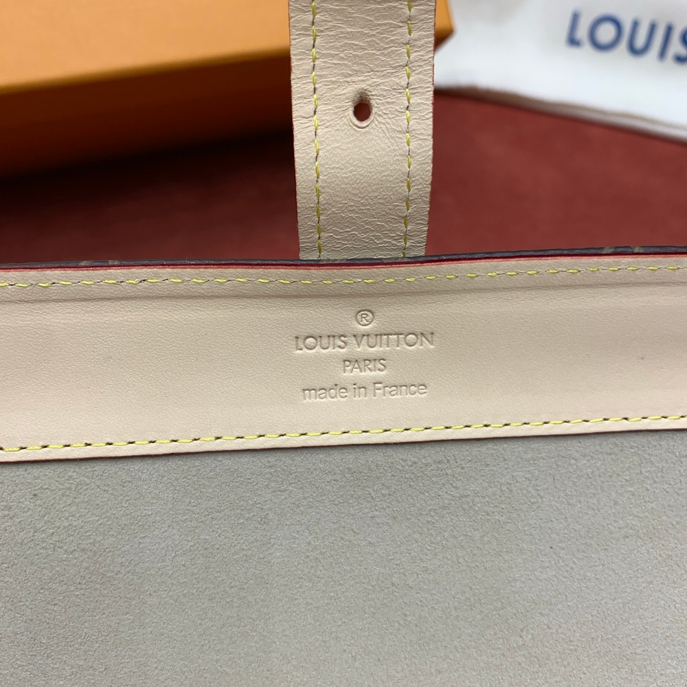 Louis Vuitton 3 Watch Case