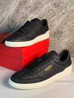 Кроссовки Valentino
