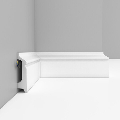 Плинтус Decormaster Дюропрофиль D122 ДМ