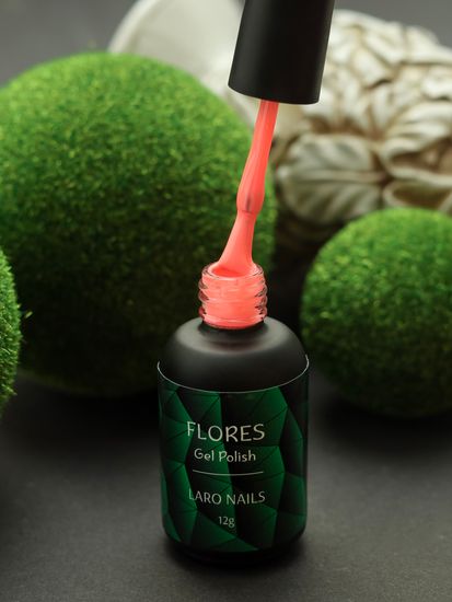 Laro Nails Flores гель-лак №04 12мл.