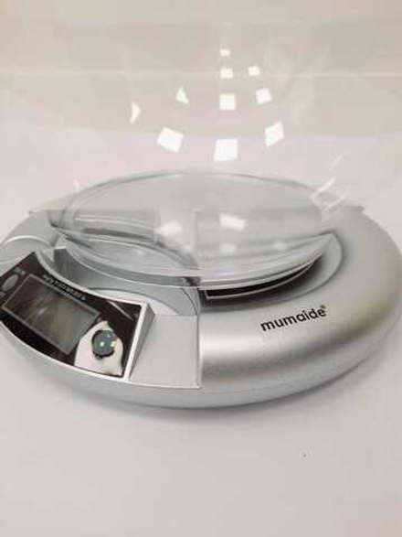 Весы электронные с чашкой (до 5 кг, кратность 1 г.)