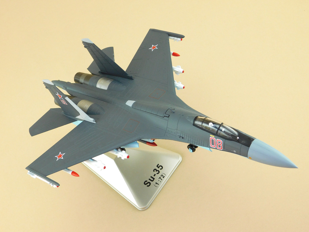 Модель самолета Су-35С (М1:72, Графит, металл.)