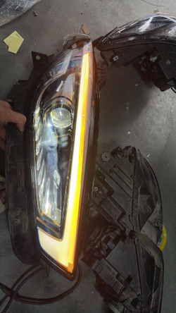 Фара левая/правая MG ZS оригинальная LED, бу