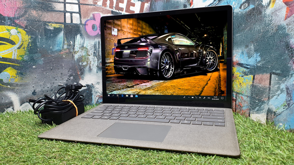 НОУТБУК MICROSOFT i5-7/8Gb/2K/SURFACE Laptop 1769/Windows 10