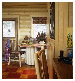 Кухня и ванная в деревянном доме