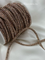 Шнур декоративный с персиковыми стразами