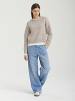 Женский Свитер Collection Round Neck