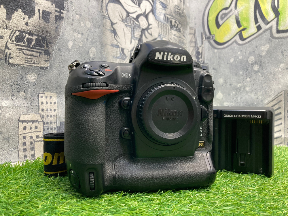 Nikon D3s 107.100 кадров