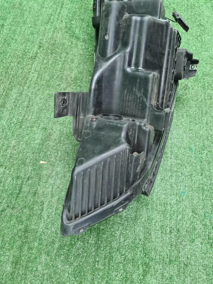 Фара правая Hyundai Solaris 2 (2017-2020) галоген