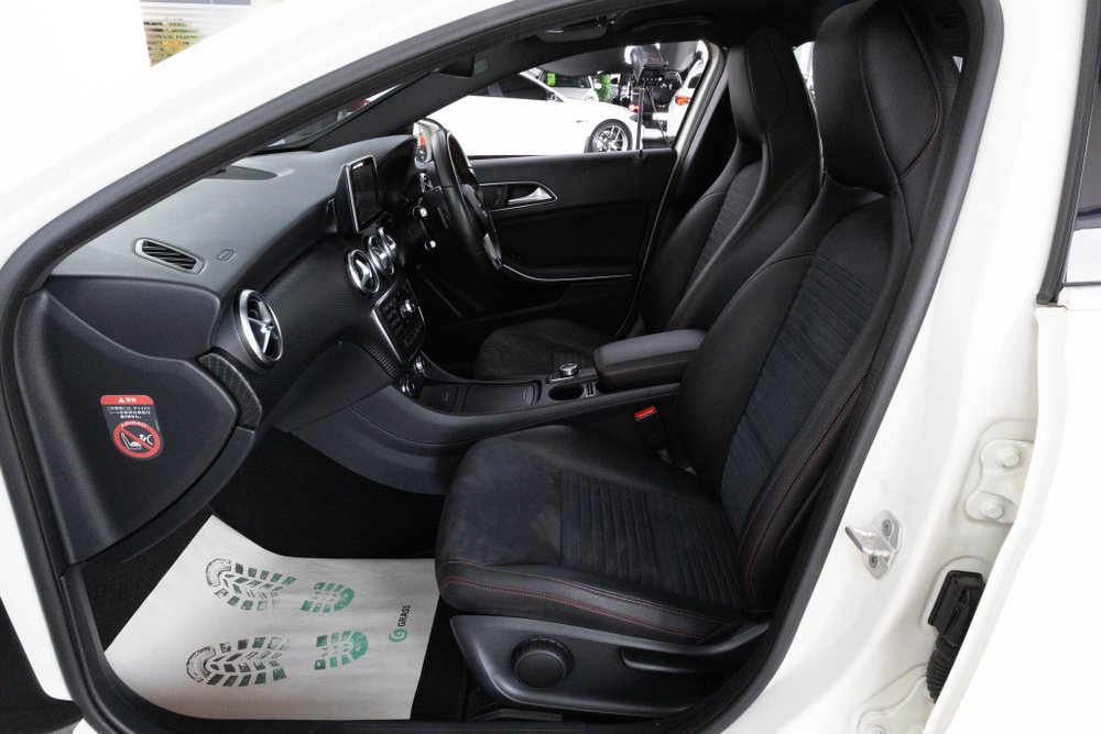 Mercedes-Benz A-Class, 2015 год