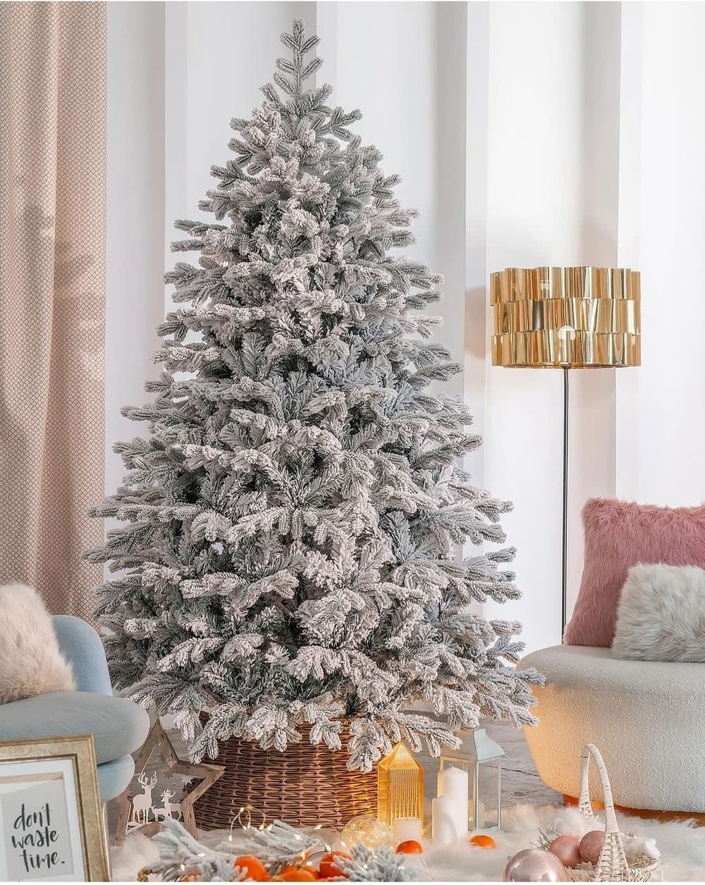 Ель заснеженная «Аляска» с 2в1 встроенной гирляндой (Литая+пвх) от 1.8 м до 3 м