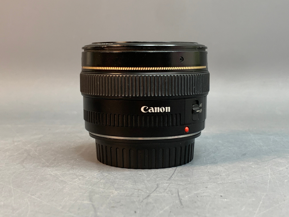 Canon EF 50mm 1.4 USM