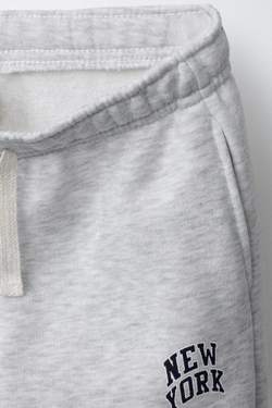 ZARA БРЮКИ-ДЖОГГЕРЫ С ПРИНТОМ, СЕРЫЙ МЕЛАНЖ