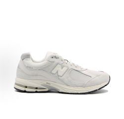 New Balance 2002R Linen Fog Rain Cloud