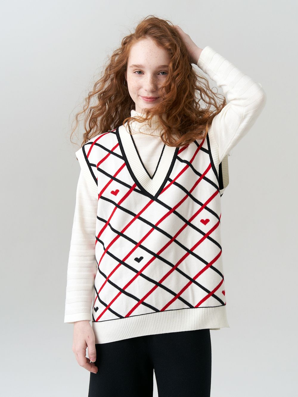 Жилетка в школу для девочки AT1011 черный-молочный