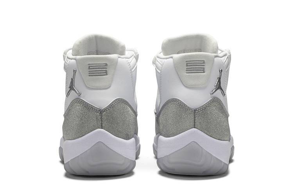 Кроссовки Jordan Air Jordan 11 Metallic Silver (Женская размерная сетка)