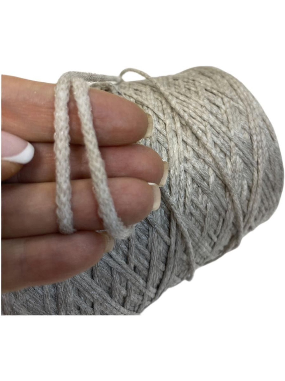 Пряжа на бобине (италия) 70% шерсть мериноса 30% п/а 100г-230м 500г