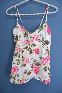 Топ Oodji с цветочным принтом 42-44 размер