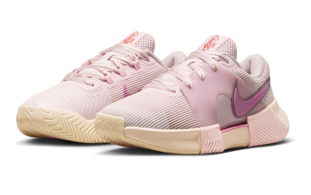 Женские Кроссовки теннисные Nike Zoom GP Challenge 1.5 Premium - pearl pink/light magenta/pink foam chalk