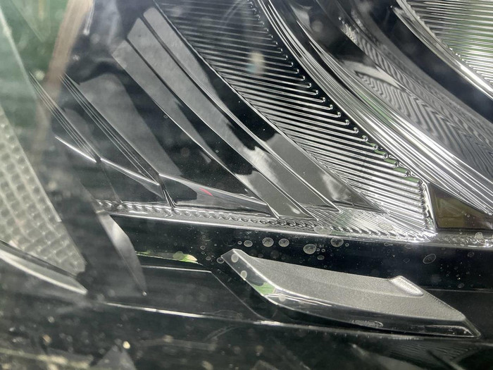 Битая Фара правая Geely Tugella (2019-2024) LED