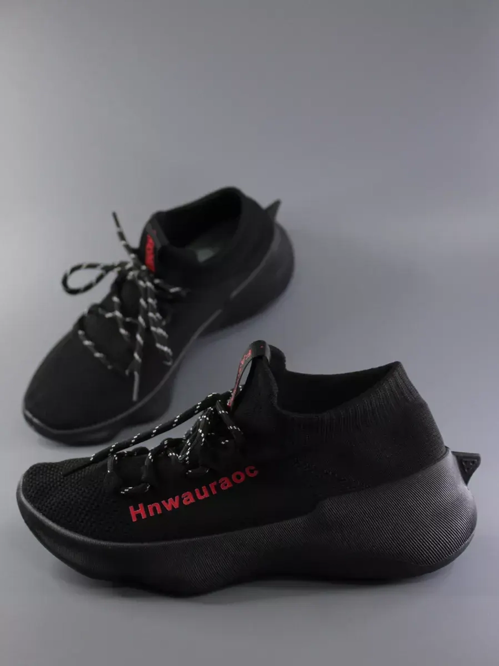 Кроссовки Изики - Yeezy boost- черные