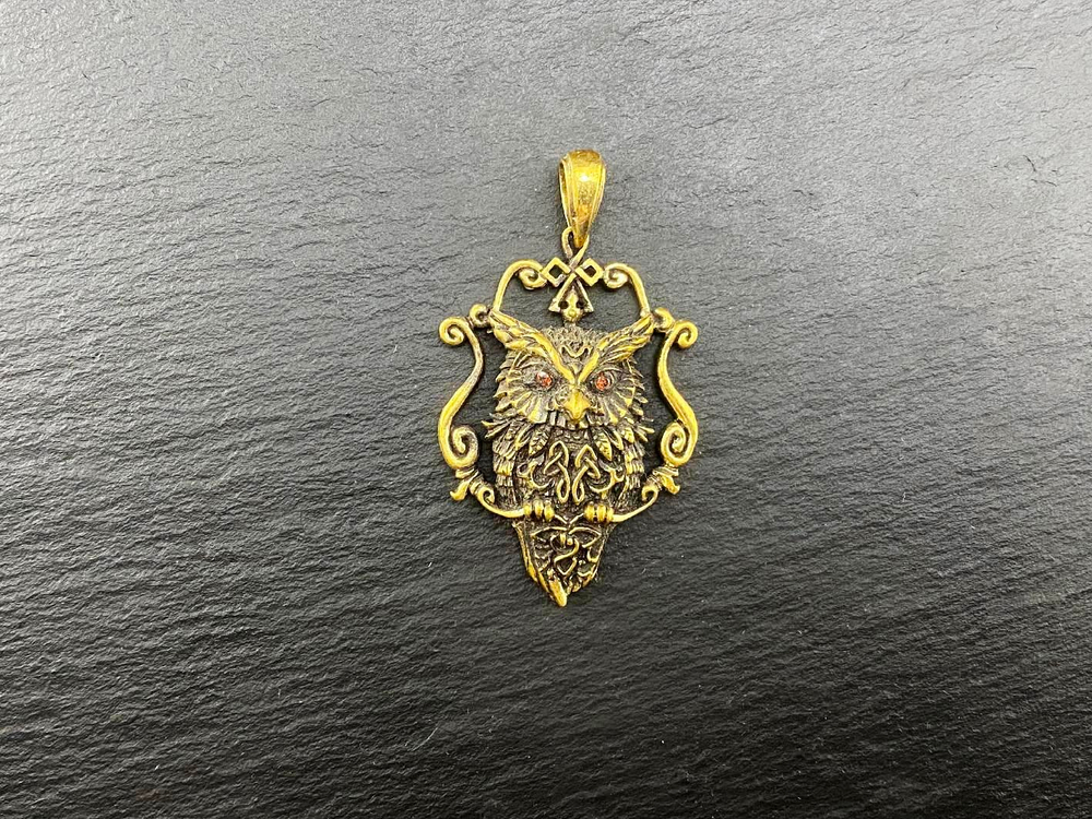 Подвеска. Филин (камни)