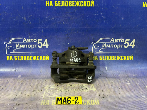 Суппорт тормозной передний правый Honda DOMANI 1995