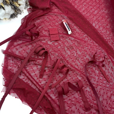 Набор из сетки бордовый в горох 5 мм