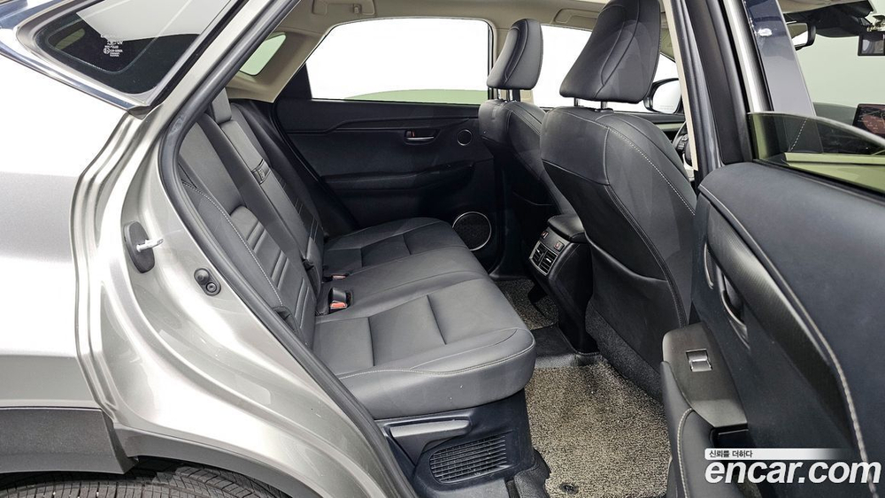 Lexus NX300h 슈프림 (08.2019)