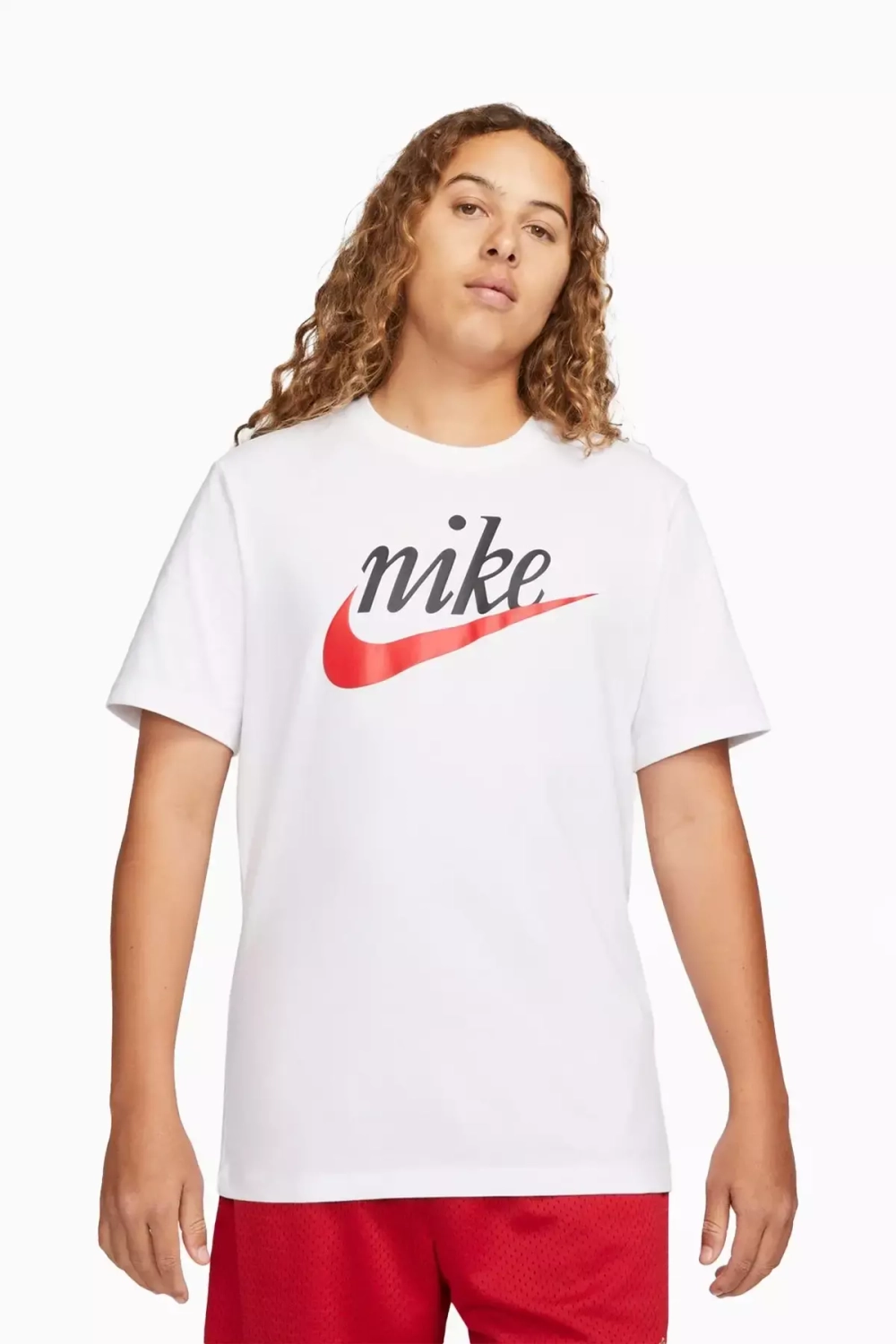 Футболка Nike Sportswear Futura