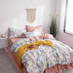 Постельное белье ЕВРО (двуспалка) Египедский Хлопок Лепестки на розовом