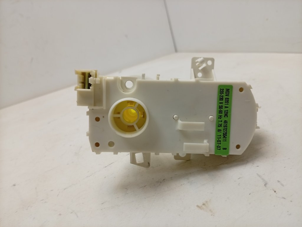 WP79/2 ктп6 Распределитель потока воды для посудомоечных машин Whirlpool б/у