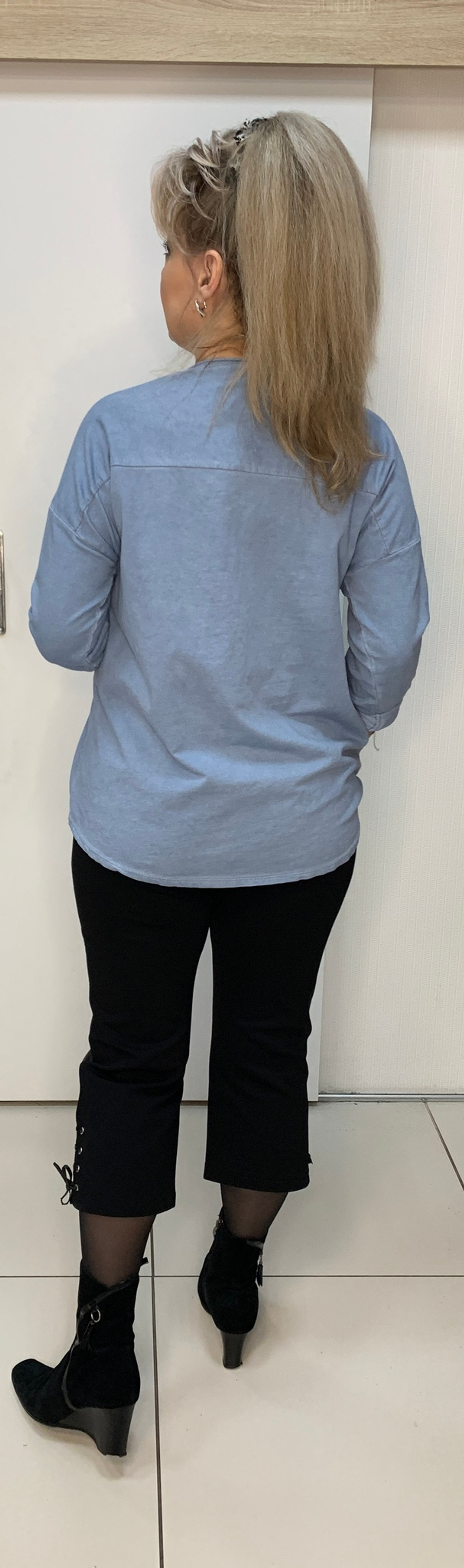 Итальянская толстовка с "экраном" квадратом