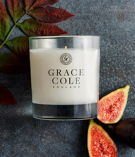 Дикий инжир и розовый кедр свеча ароматическая, Grace Cole