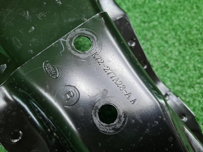 Кронштейн Land-Rover Discovery Sport (2019-н.в.)