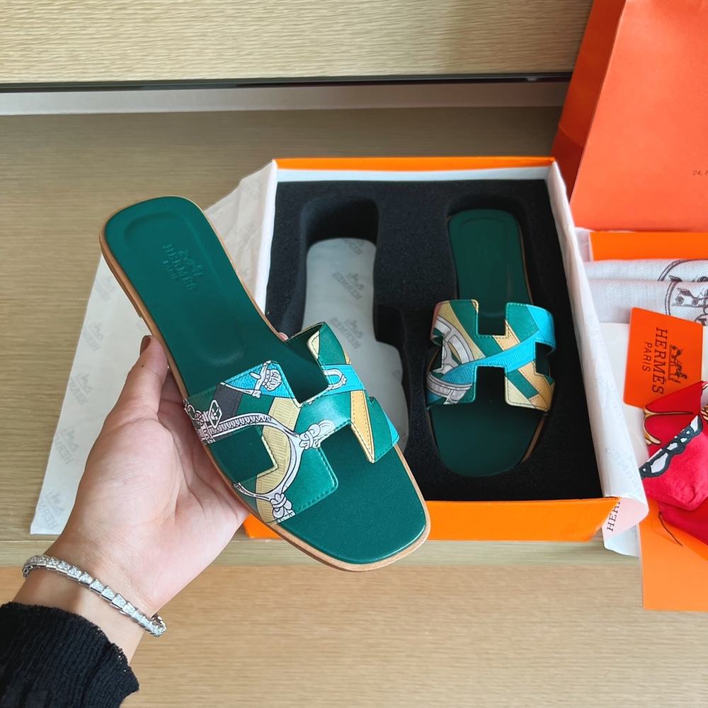 Hermes Oran Sandal