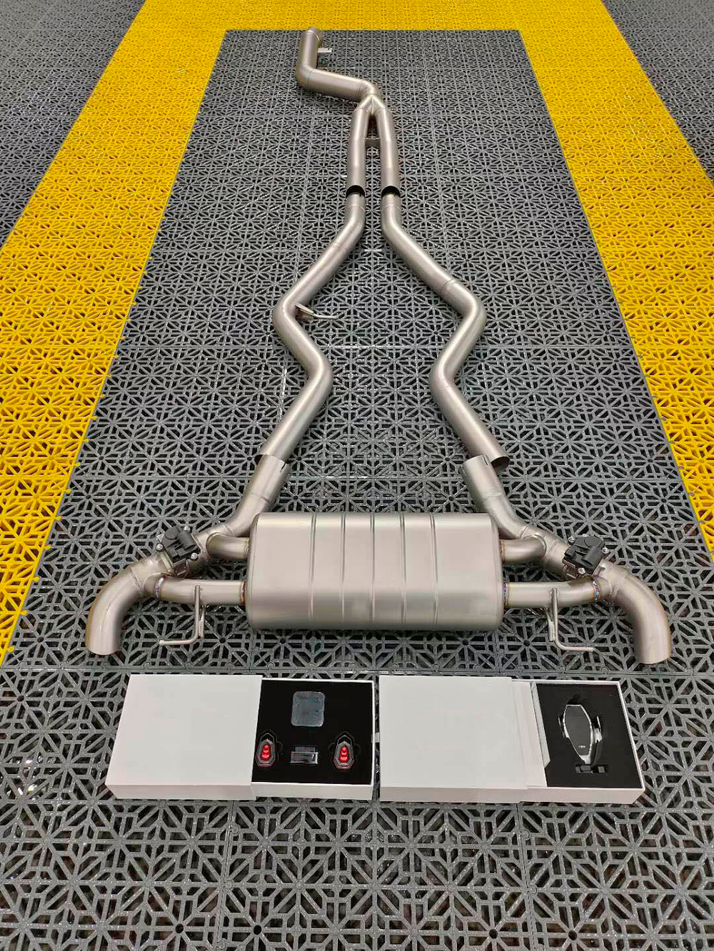 Спортивная выхлопная система с заслонками для BMW 3 Series 330i G20 G21 2.0 2018-2022 БМВ