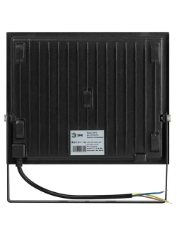 Прожектор светодиодный уличный ЭРА RED LINE LPR-024 влагозащищенный от сети, 100Вт 6500К, IP65