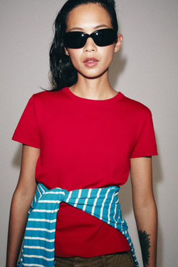 ZARA ФУТБОЛКА INTERLOCK С КОРОТКИМ РУКАВОМ, ЯРКО-КРАСНЫЙ
