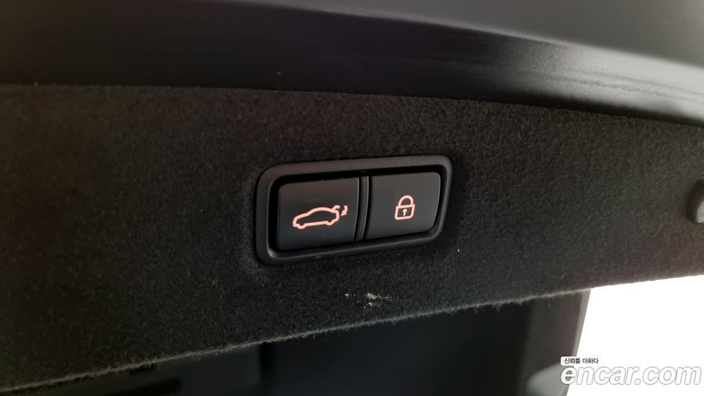 Genesis G90 3.8 AWD (04.2020)
