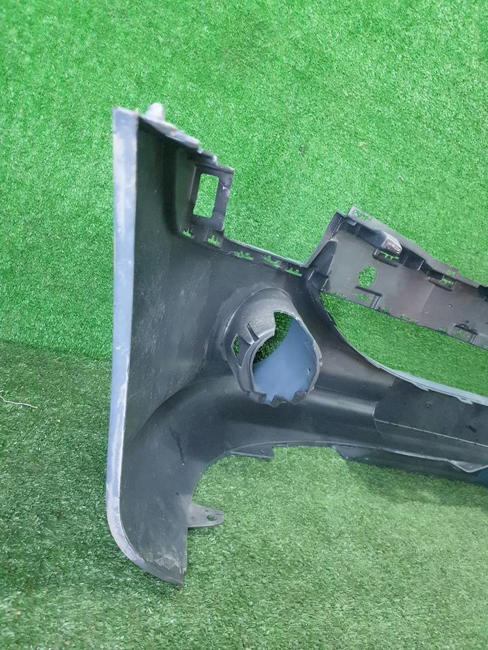 Бампер передний Peugeot 1007 (2005-2009)