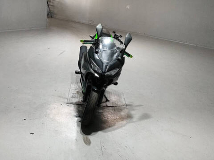 Kawasaki Ninja 400 2018