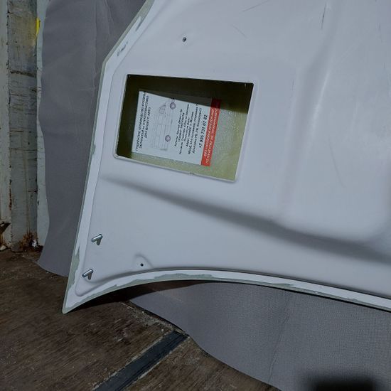 Капот из стеклопластика для Mercedes Sprinter W906