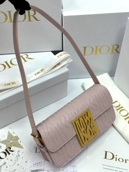 Сумка с клапаном Miss Dior розовый