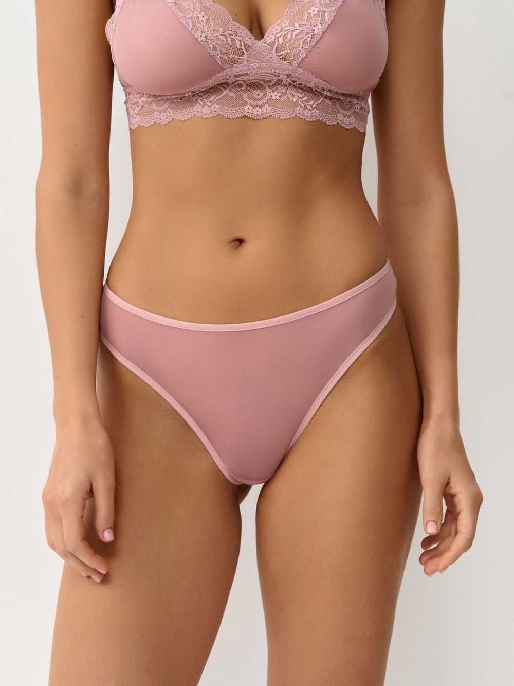 Трусы бразилиана "Розовое кружево" женские