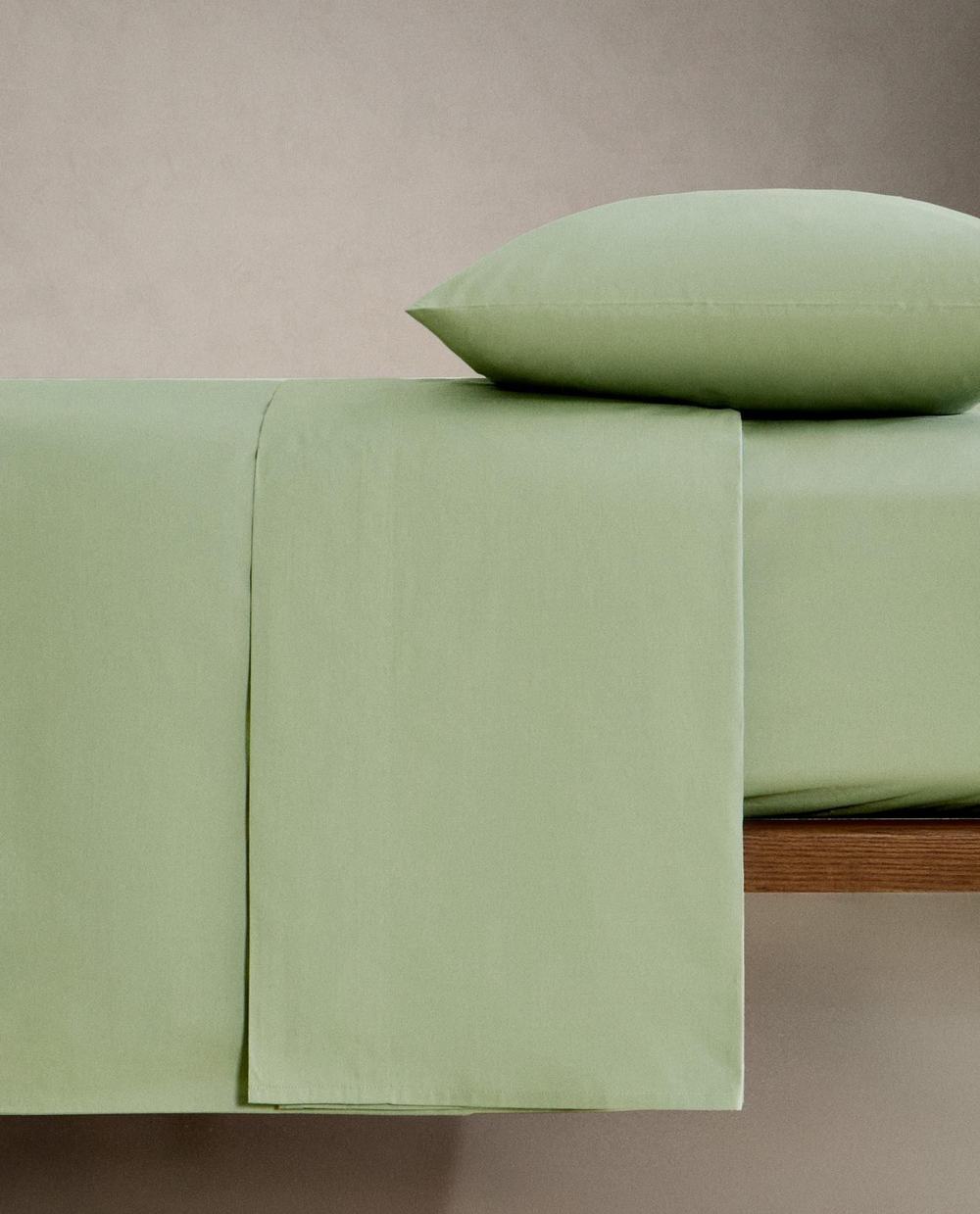 Zara Home - Простыня из хлопчатобумажной перкаль (плотность 200 нитей), зеленый, 240x280 см