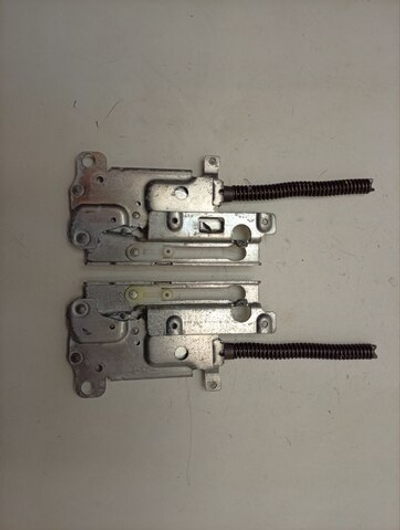 ESL98330 ктп2 Комплект петель двери посудомоечной машины IKEA (Правая+Левая) 4055367660 б/у