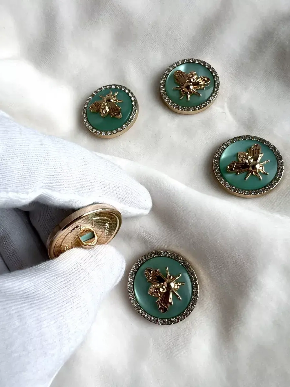 Декоративные металлические пуговицы Жуки-Пчела