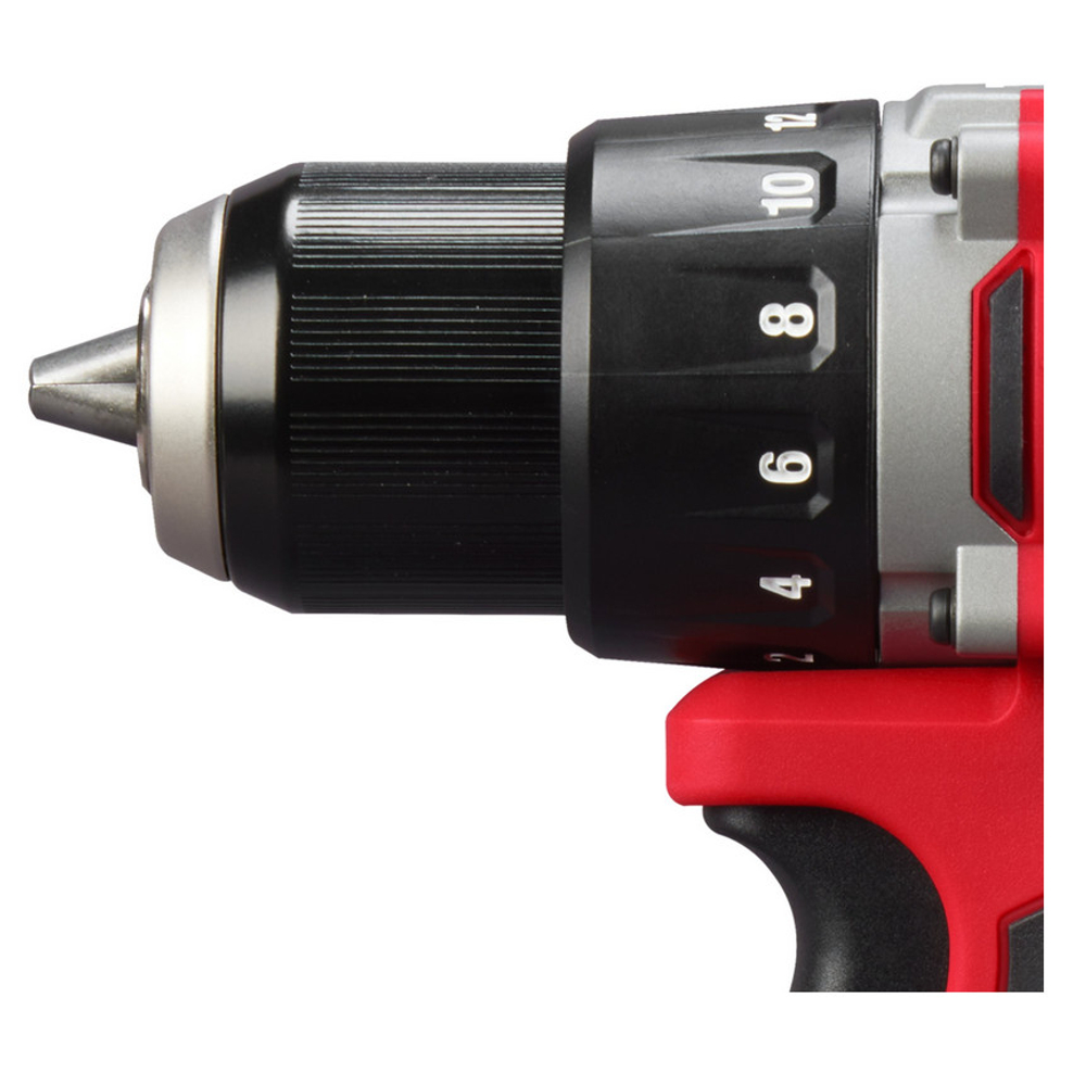 Аккумуляторная дрель-шуруповерт Milwaukee M18 BLDDRC-202C