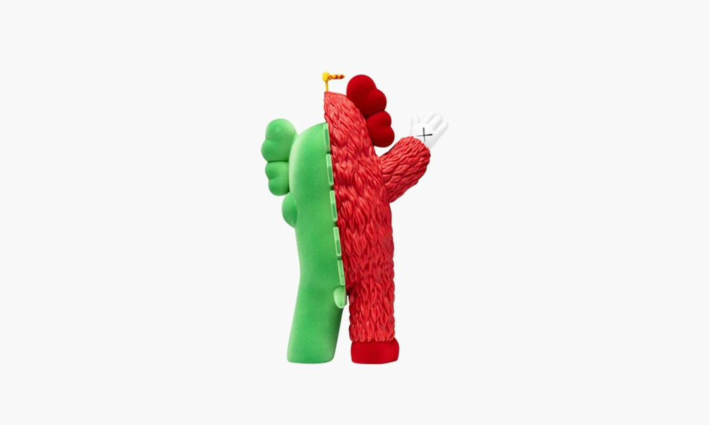 KAWS KACHAMUKKU Vinyl Figure "Green Red"